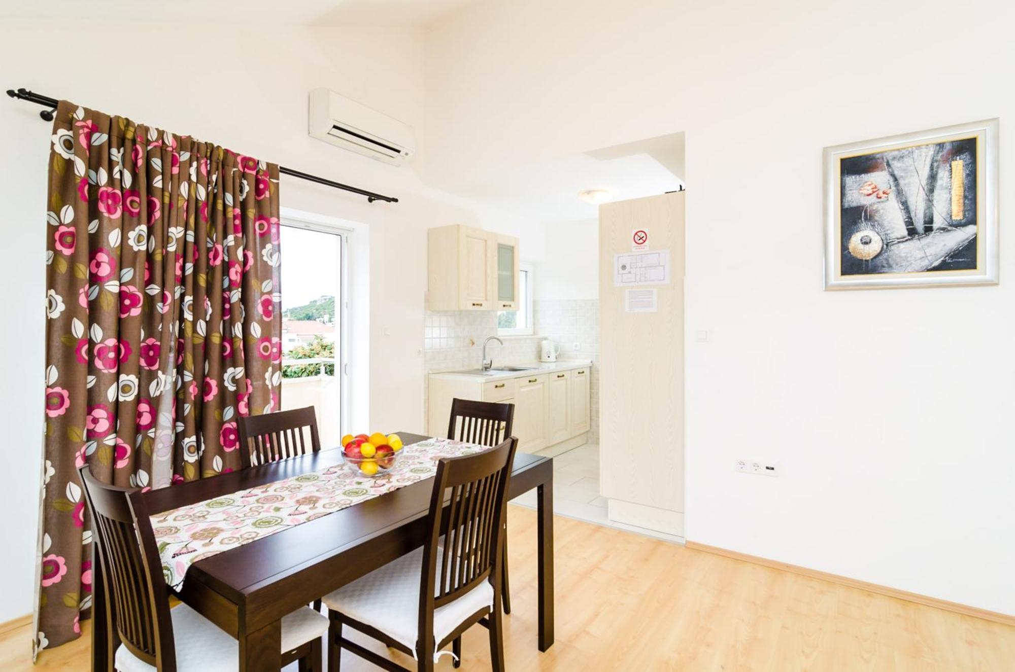 Charming Sea View Apartment Dubrovnik